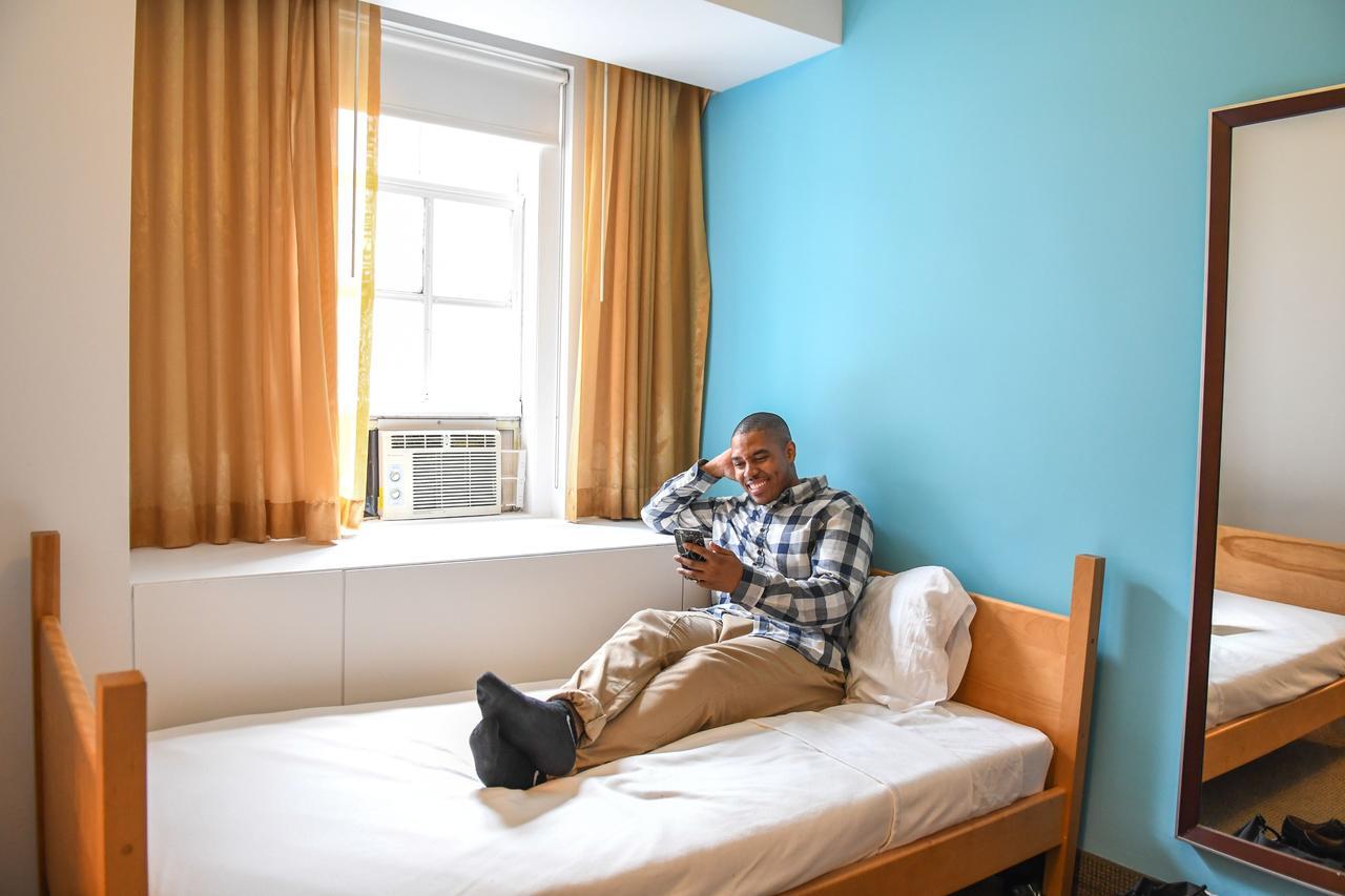 West Side Ymca Hostel New York Exterior photo