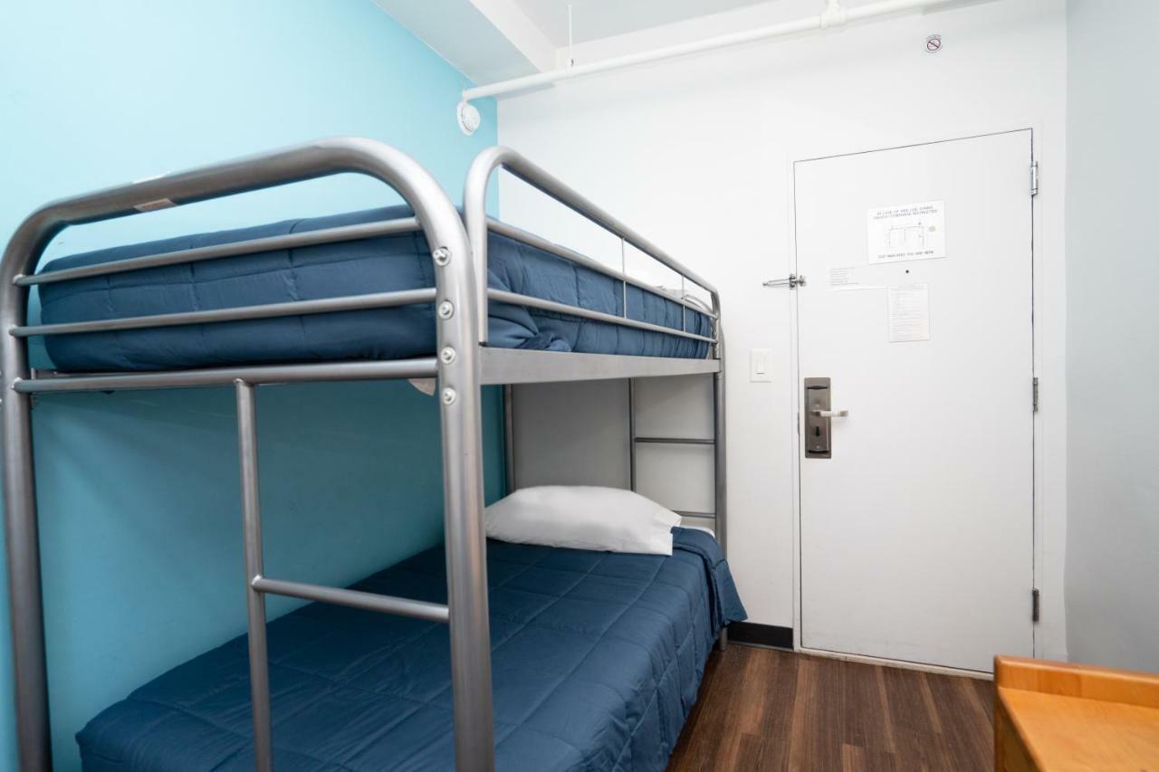 West Side Ymca Hostel New York Exterior photo