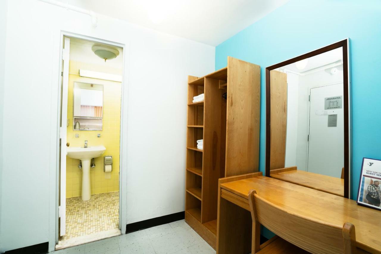 West Side Ymca Hostel New York Exterior photo